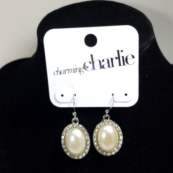 Charming Silver-Tone Teardrop Pearl Earrings – Rhinestone Halo Elegance Jewelry - Picture 3 of 7